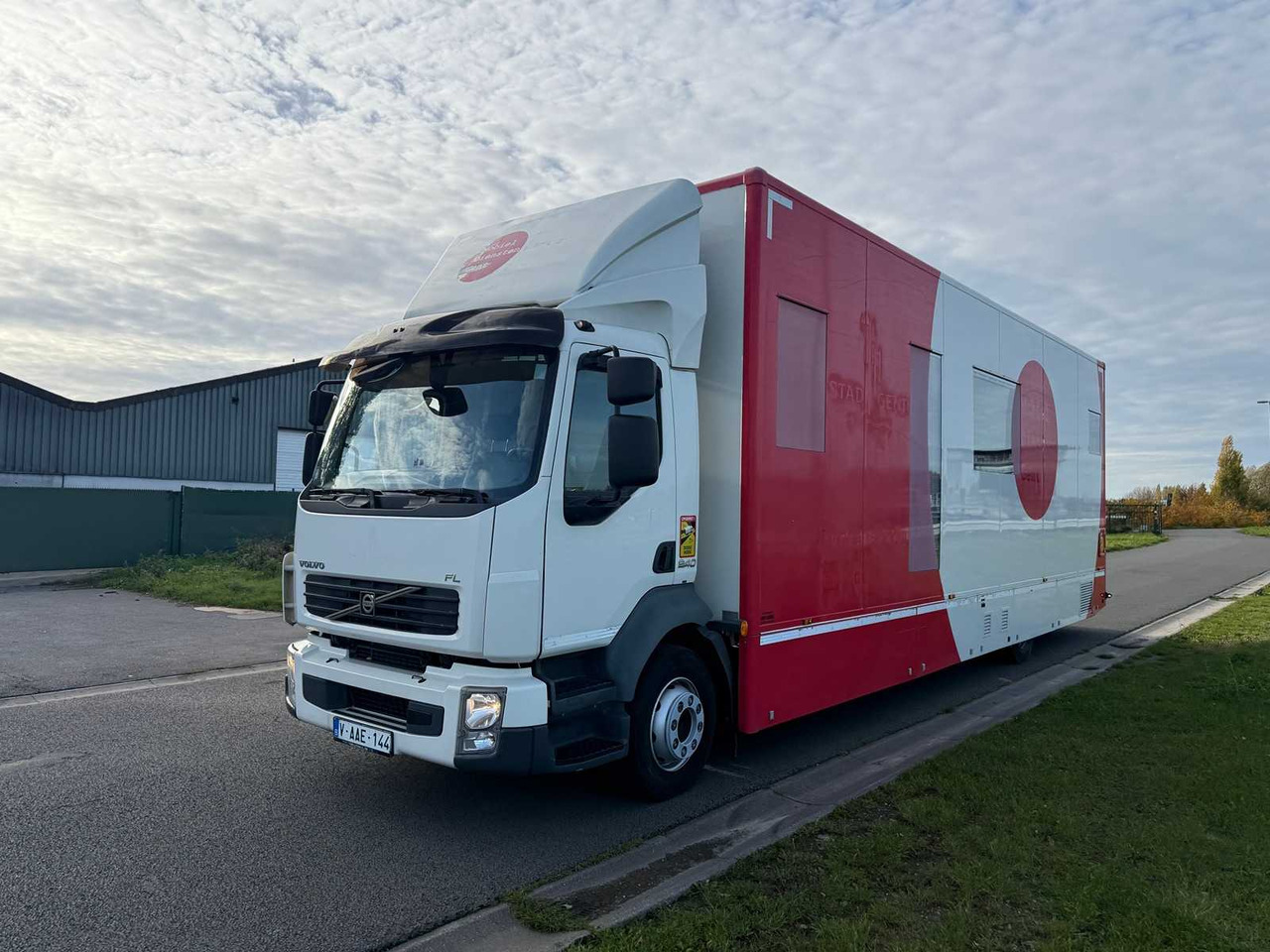 TRUCK - 2012 - VOLVO FL 42 14 5.0 - TRUCK - Kravas automašīna: foto 3 TRUCK - 2012 - VOLVO FL 42 14 5.0 - TRUCK - Kravas automašīna: foto 3