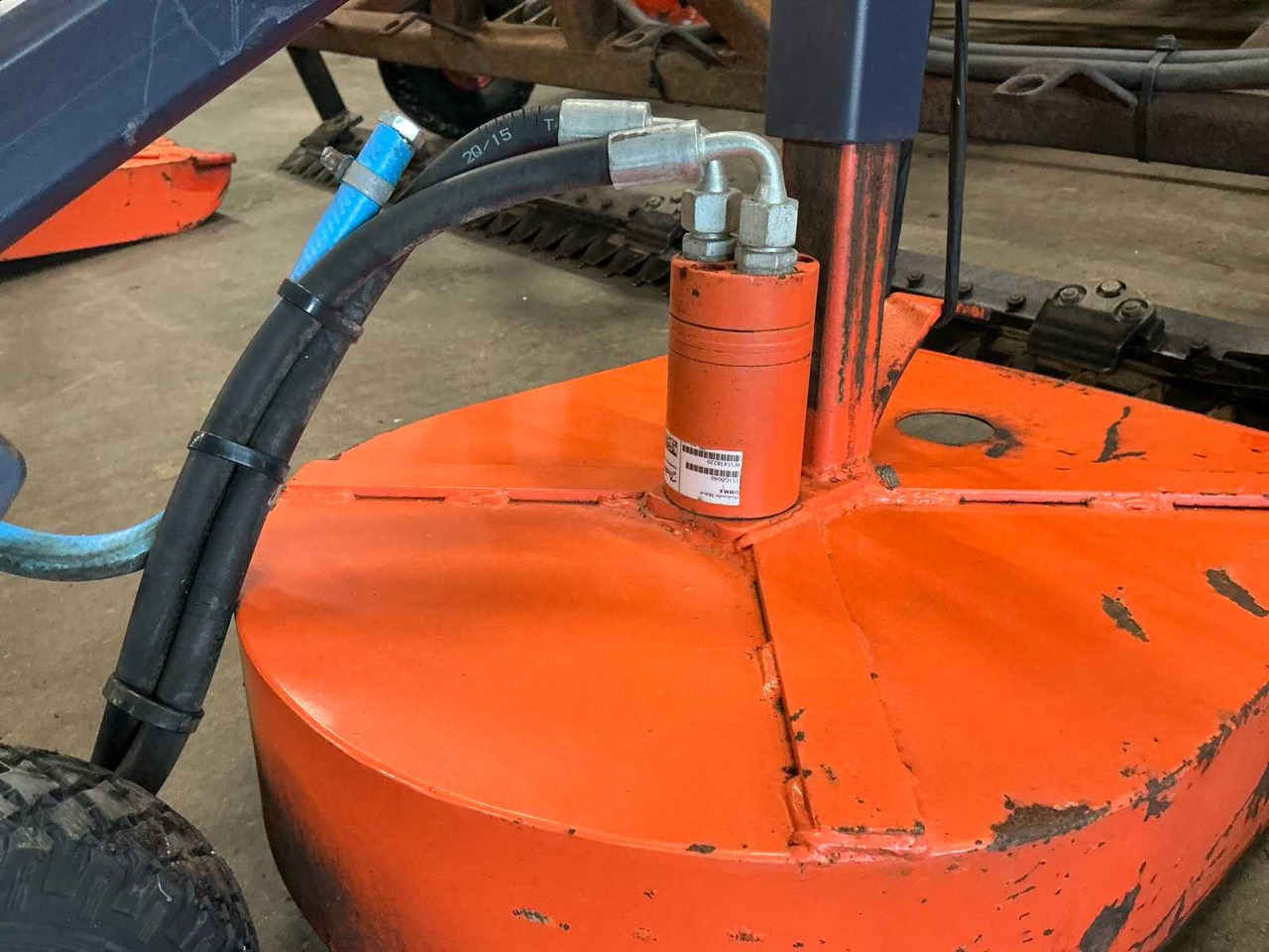 Mini traktors Kubota B7000 4WD: foto 29