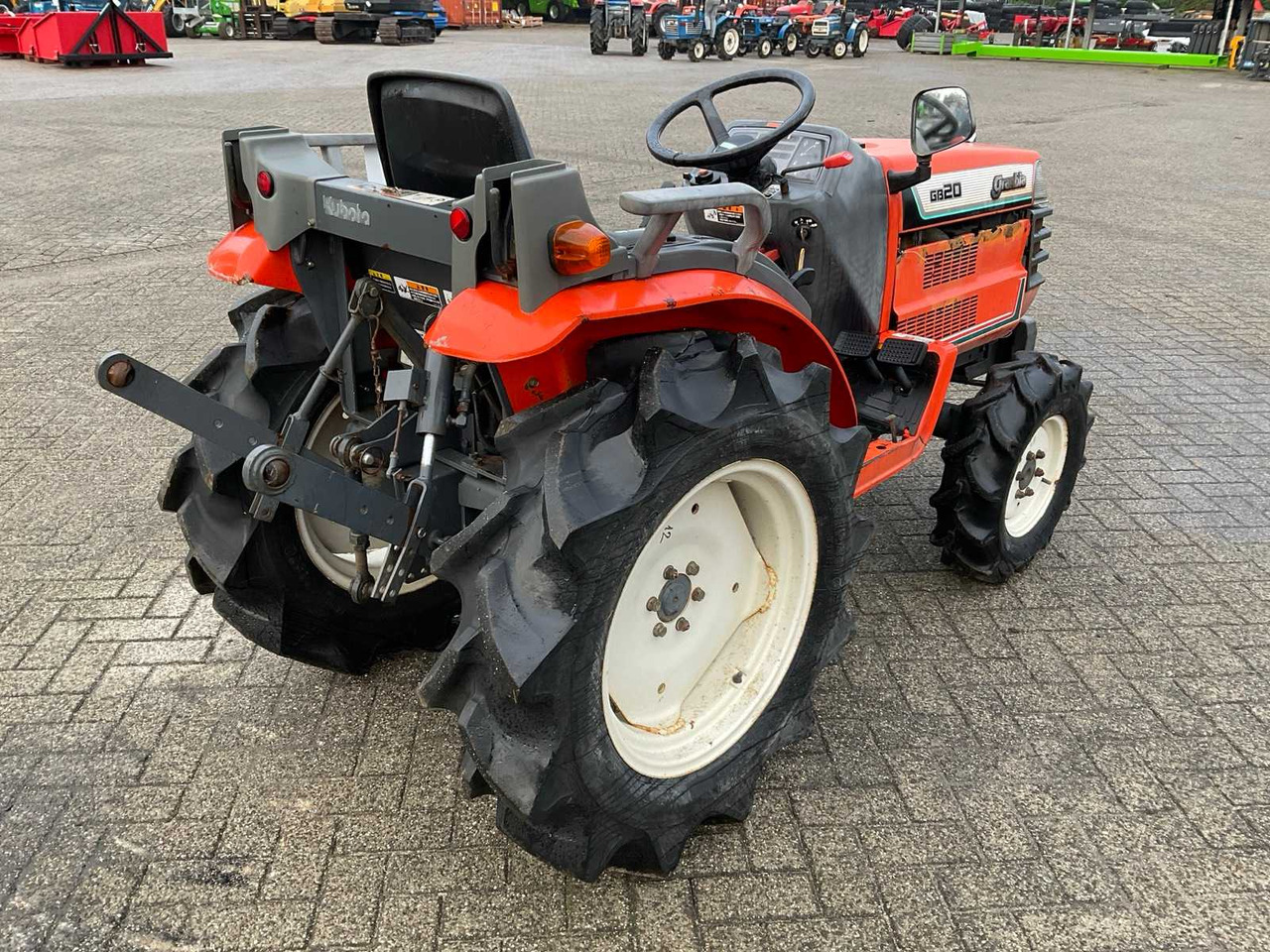 Kubota Granbia GB20 - Mini traktors: foto 3 Kubota Granbia GB20 - Mini traktors: foto 3