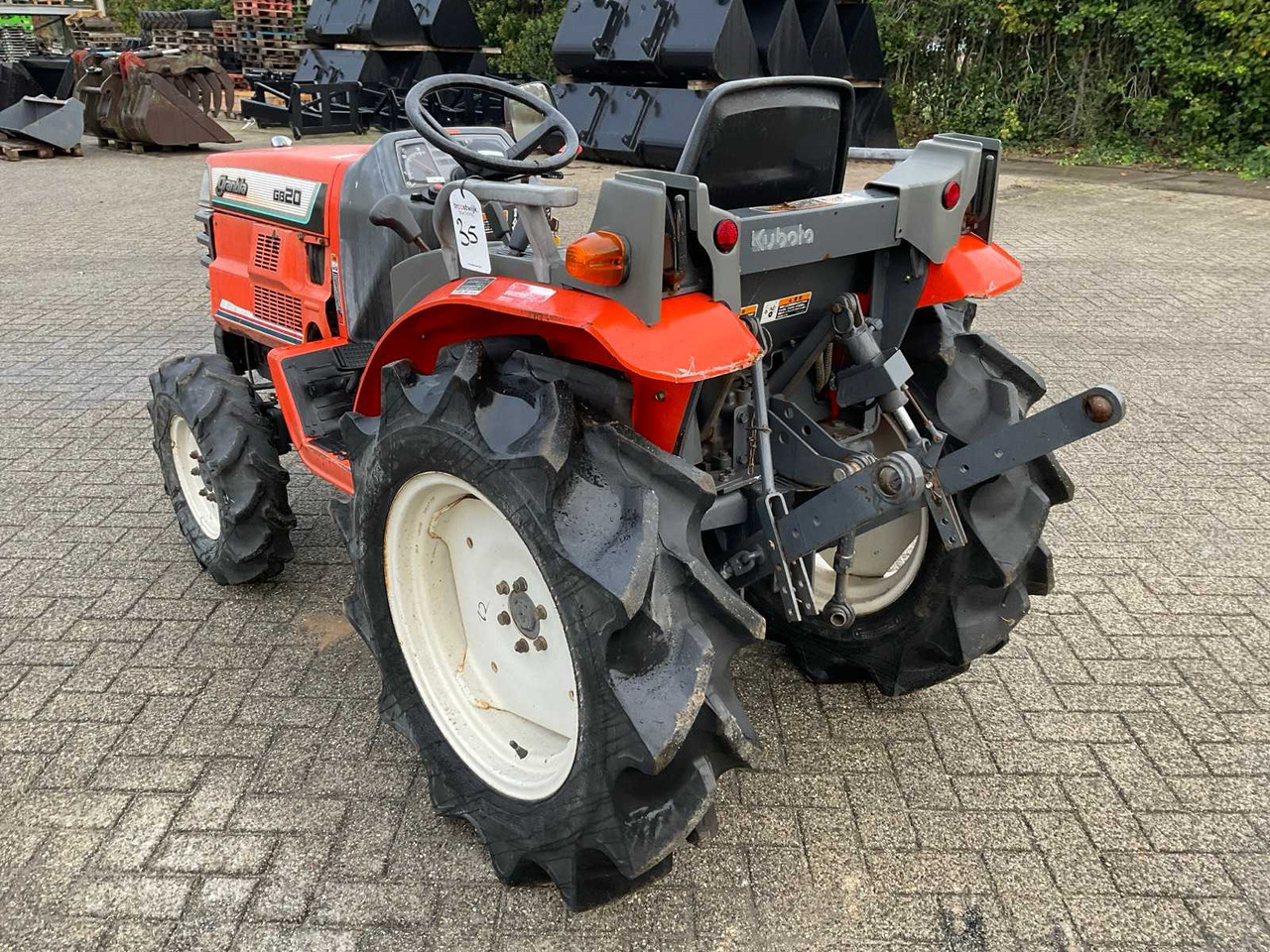 Kubota Granbia GB20 - Mini traktors: foto 2 Kubota Granbia GB20 - Mini traktors: foto 2