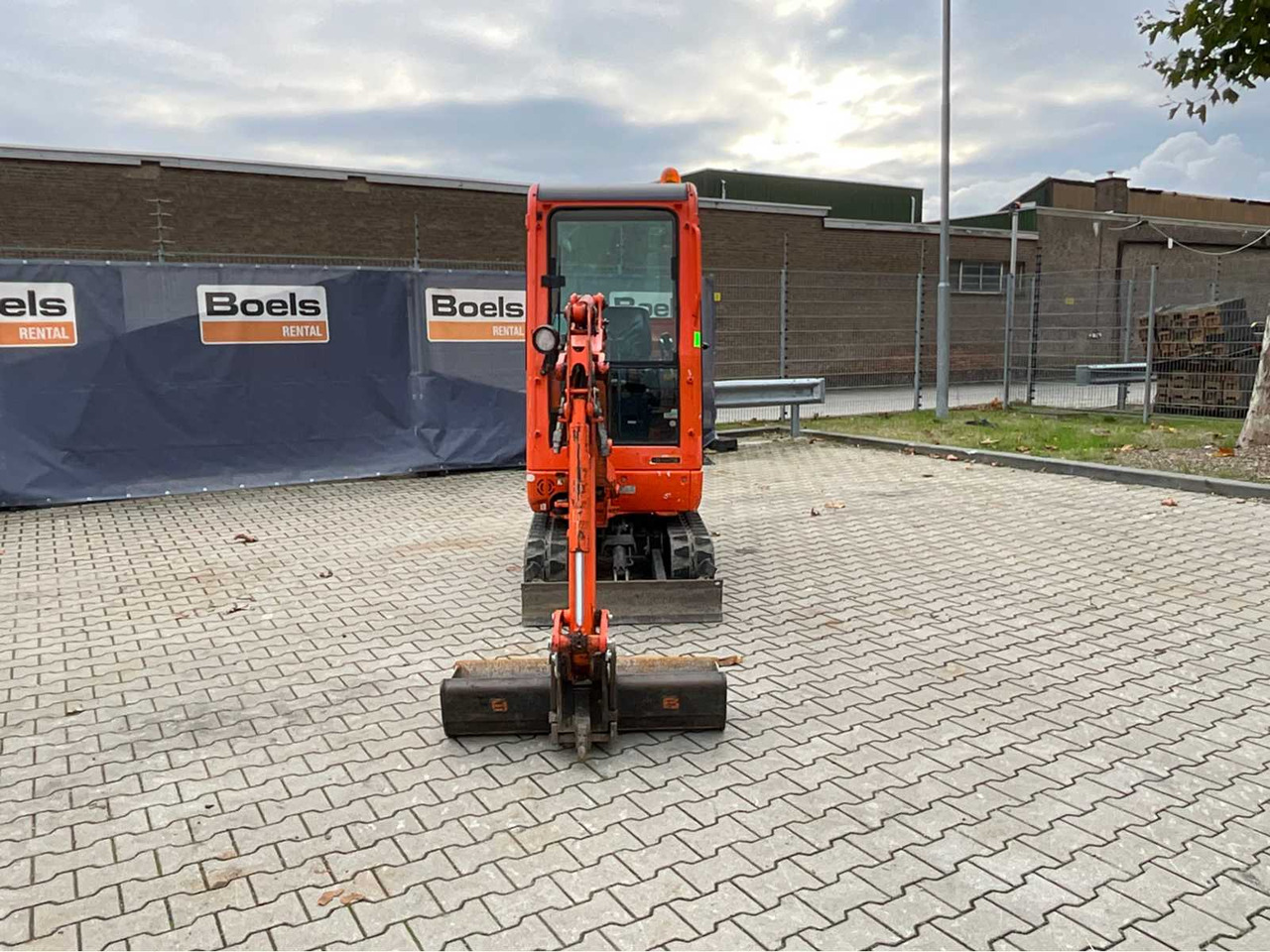 Kubota KX016-4G - Mini-ekskavators: foto 3 Kubota KX016-4G - Mini-ekskavators: foto 3