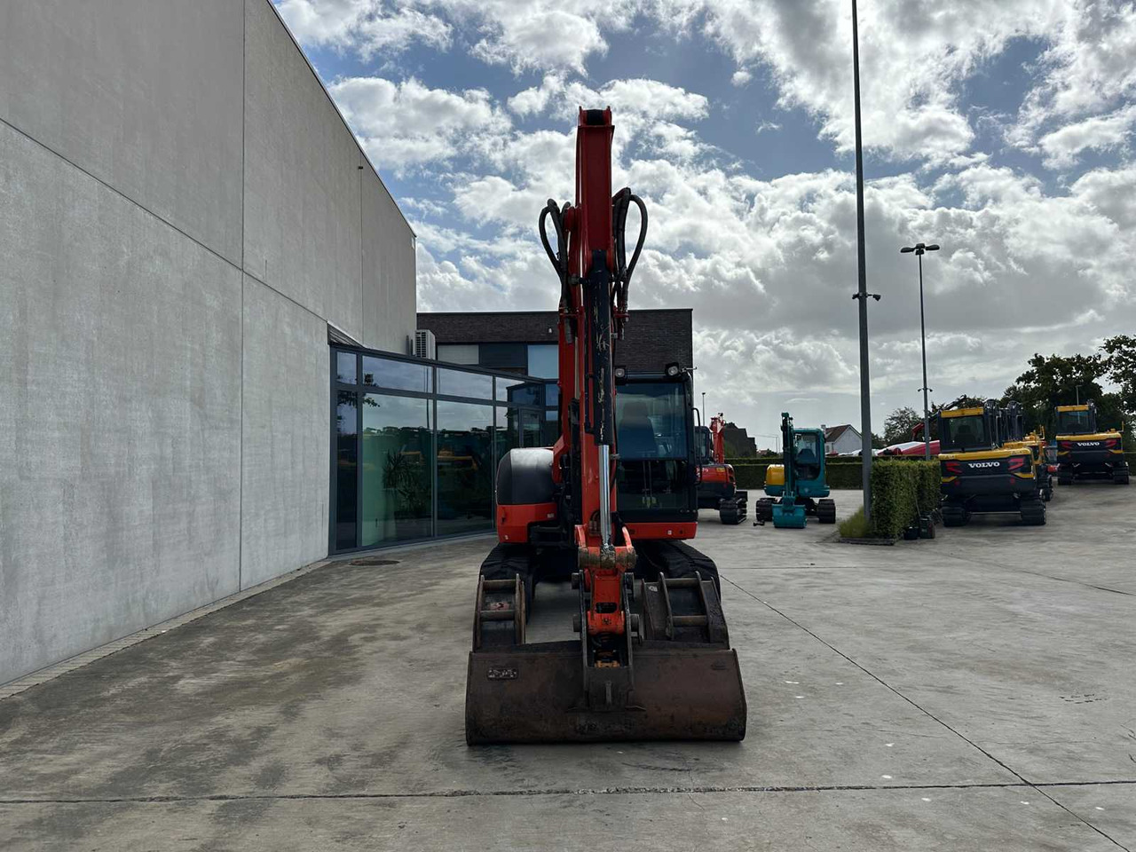 Kubota KX080 - Kāpurķēžu ekskavators: foto 2 Kubota KX080 - Kāpurķēžu ekskavators: foto 2