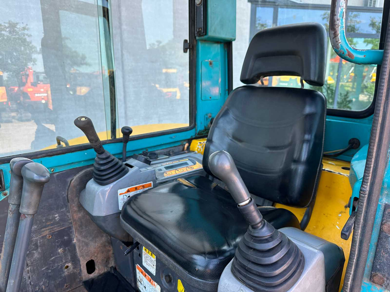Kāpurķēžu ekskavators Kubota KX155-3: foto 30