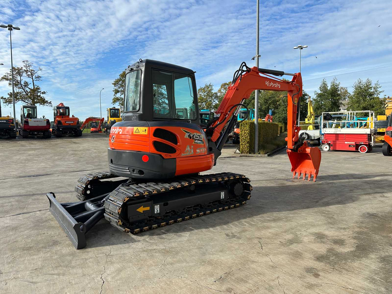Kubota KX155-3SZ - Kāpurķēžu ekskavators: foto 4 Kubota KX155-3SZ - Kāpurķēžu ekskavators: foto 4