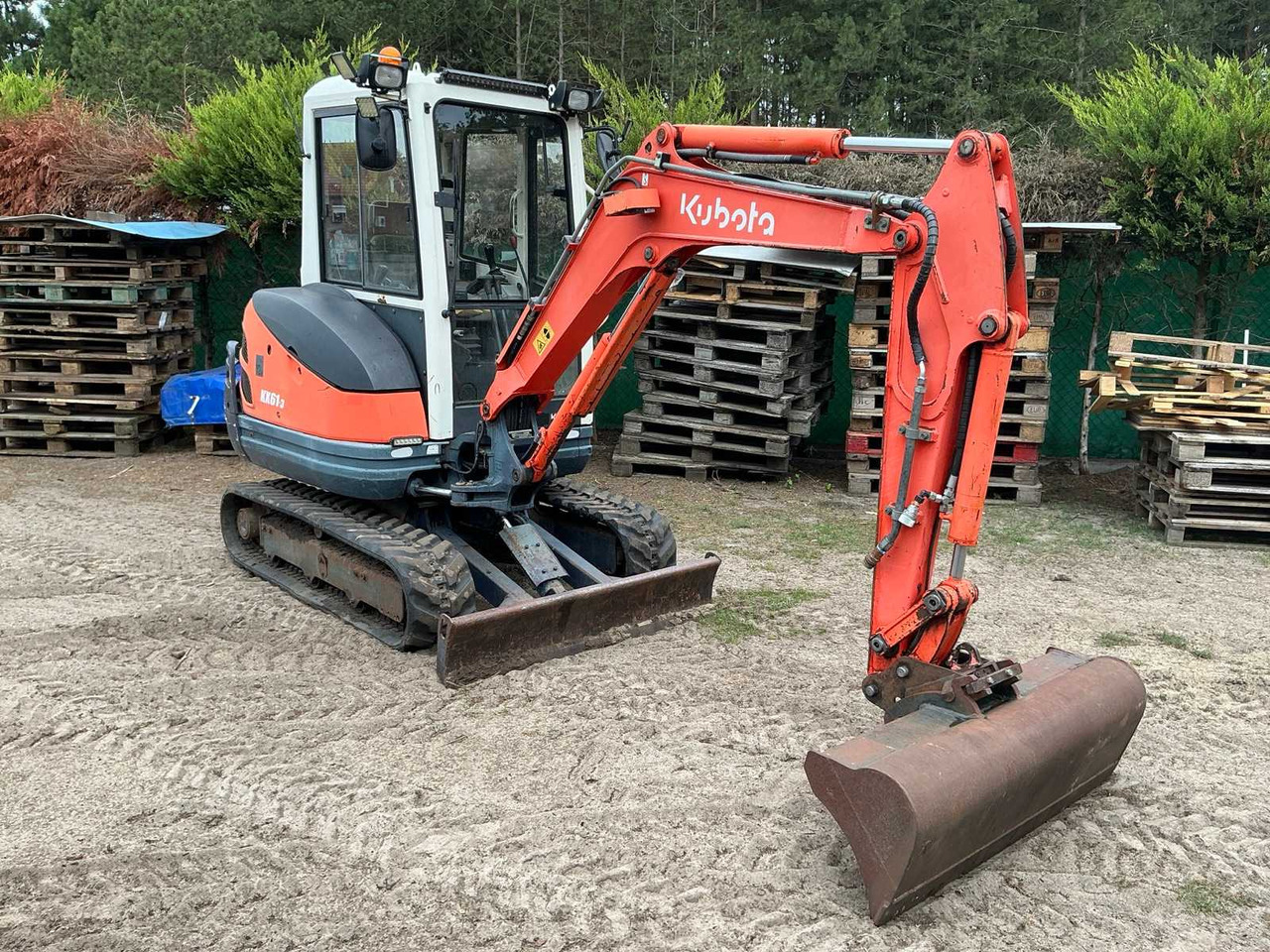 Kubota KX61-3 - Mini-ekskavators: foto 2 Kubota KX61-3 - Mini-ekskavators: foto 2