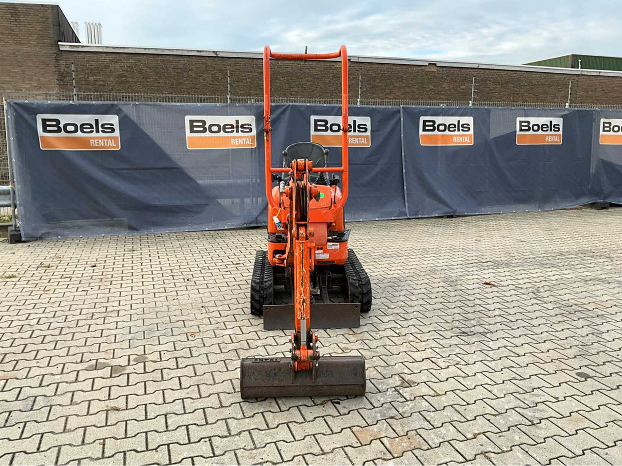 Kubota U10-3 - Mini-ekskavators: foto 2 Kubota U10-3 - Mini-ekskavators: foto 2