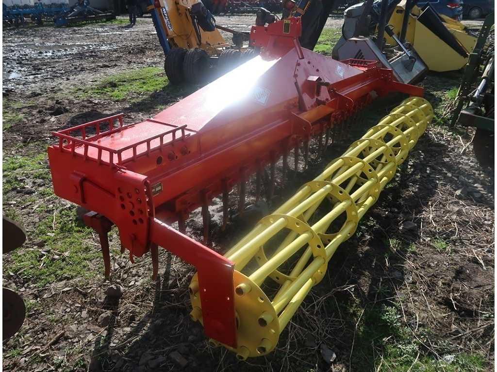 Kuhn - Vertikālā augsnes frēze: foto 4 Kuhn - Vertikālā augsnes frēze: foto 4