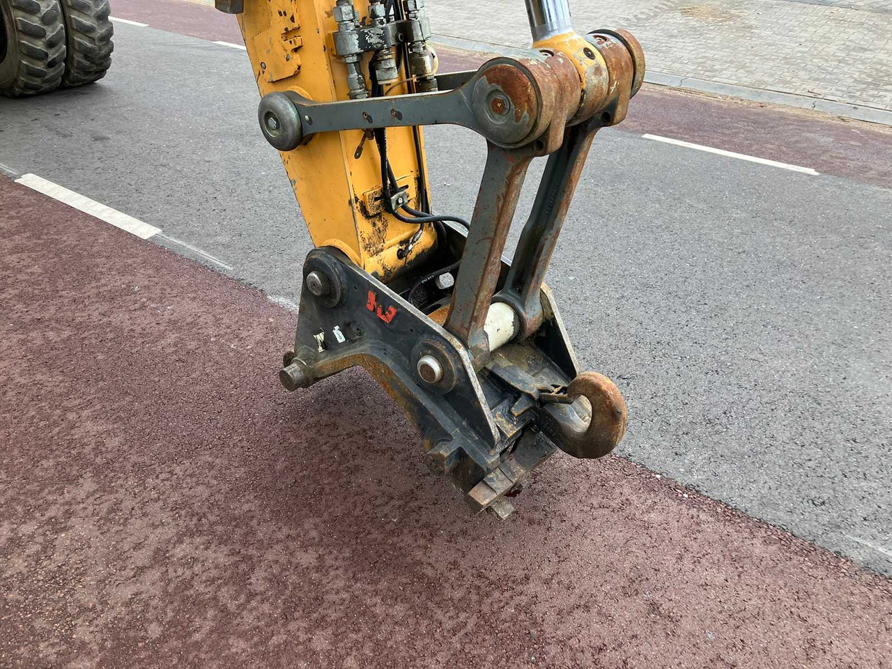 Riteņu ekskavators LIEBHERR - 2008 - A316 LITRONIC - WHEELED EXCAVATOR: foto 7