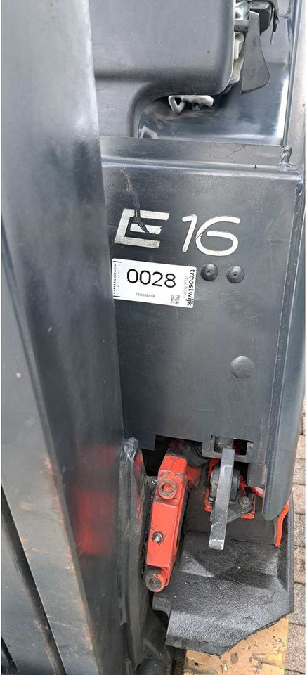 LINDE - E16P-02 - 2005 - FORKLIFT TRUCKS - Autokrāvējs: foto 3 LINDE - E16P-02 - 2005 - FORKLIFT TRUCKS - Autokrāvējs: foto 3