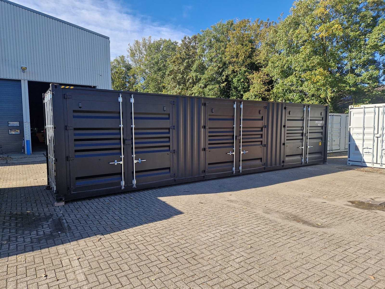 LYPU 40ft high cube zeecontainer met zijdeuren - Jūras konteiners: foto 2 LYPU 40ft high cube zeecontainer met zijdeuren - Jūras konteiners: foto 2