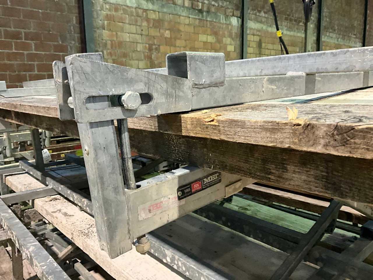 MBT - AERIAL WORK PLATFORMS (6X) - Pacēlājs: foto 4 MBT - AERIAL WORK PLATFORMS (6X) - Pacēlājs: foto 4