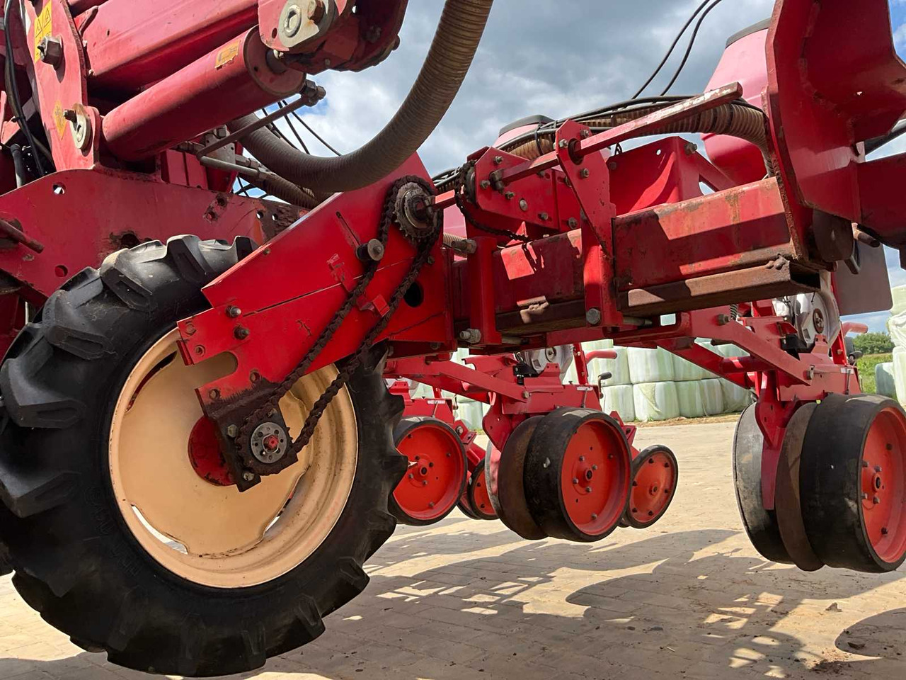 Maschio Gaspardo MT F12 - Sēšanas tehnika: foto 5 Maschio Gaspardo MT F12 - Sēšanas tehnika: foto 5