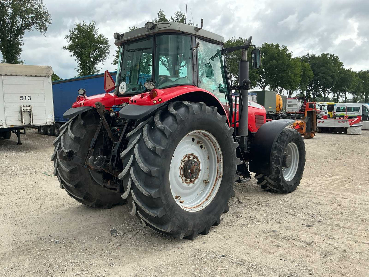 Massey Ferguson 6495 Dynashift - Traktors: foto 5 Massey Ferguson 6495 Dynashift - Traktors: foto 5