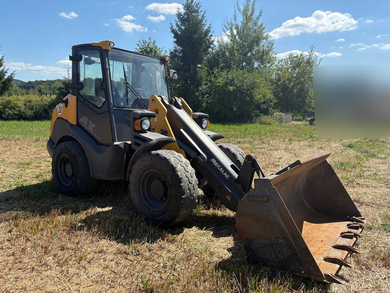 Mecalac AX850 - Riteņu iekrāvējs: foto 5 Mecalac AX850 - Riteņu iekrāvējs: foto 5