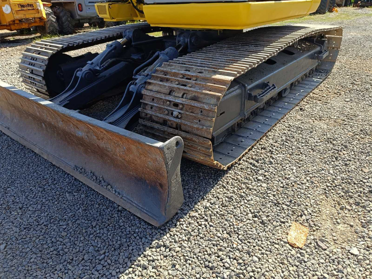 Ekskavators NEW HOLLAND KOBELCO - E-135-SR - TRACKED EXCAVATOR - 2011: foto 12