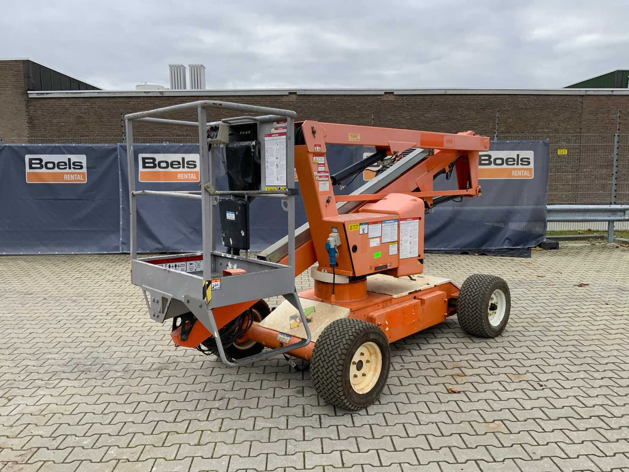 Niftylift Nifty HR12NE - Pacēlājs: foto 2 Niftylift Nifty HR12NE - Pacēlājs: foto 2