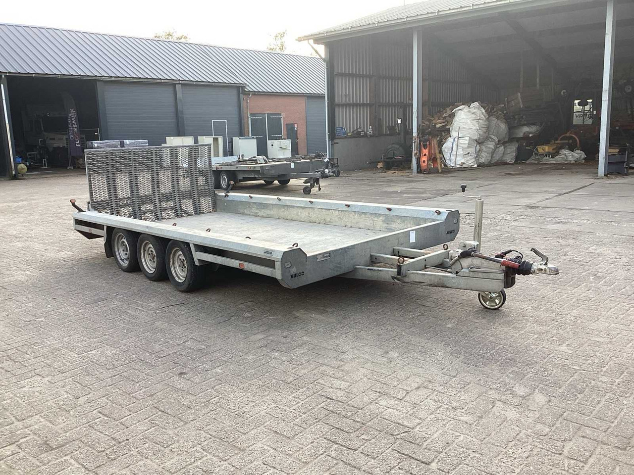 2016 HULCO MACHINE TRANSPORTER TERRAX-3 TRAILER - Piekabe: foto 2 2016 HULCO MACHINE TRANSPORTER TERRAX-3 TRAILER - Piekabe: foto 2