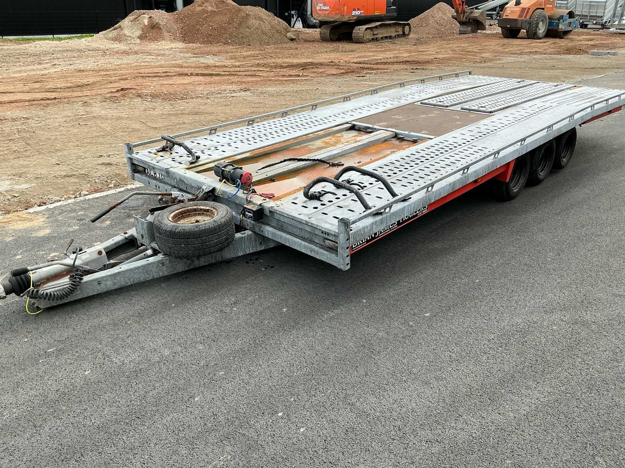 2025 BRIAN JAMES TRAILERS TT TRANSPORTER T-03-T TRAILER - Piekabe: foto 1 2025 BRIAN JAMES TRAILERS TT TRANSPORTER T-03-T TRAILER - Piekabe: foto 1