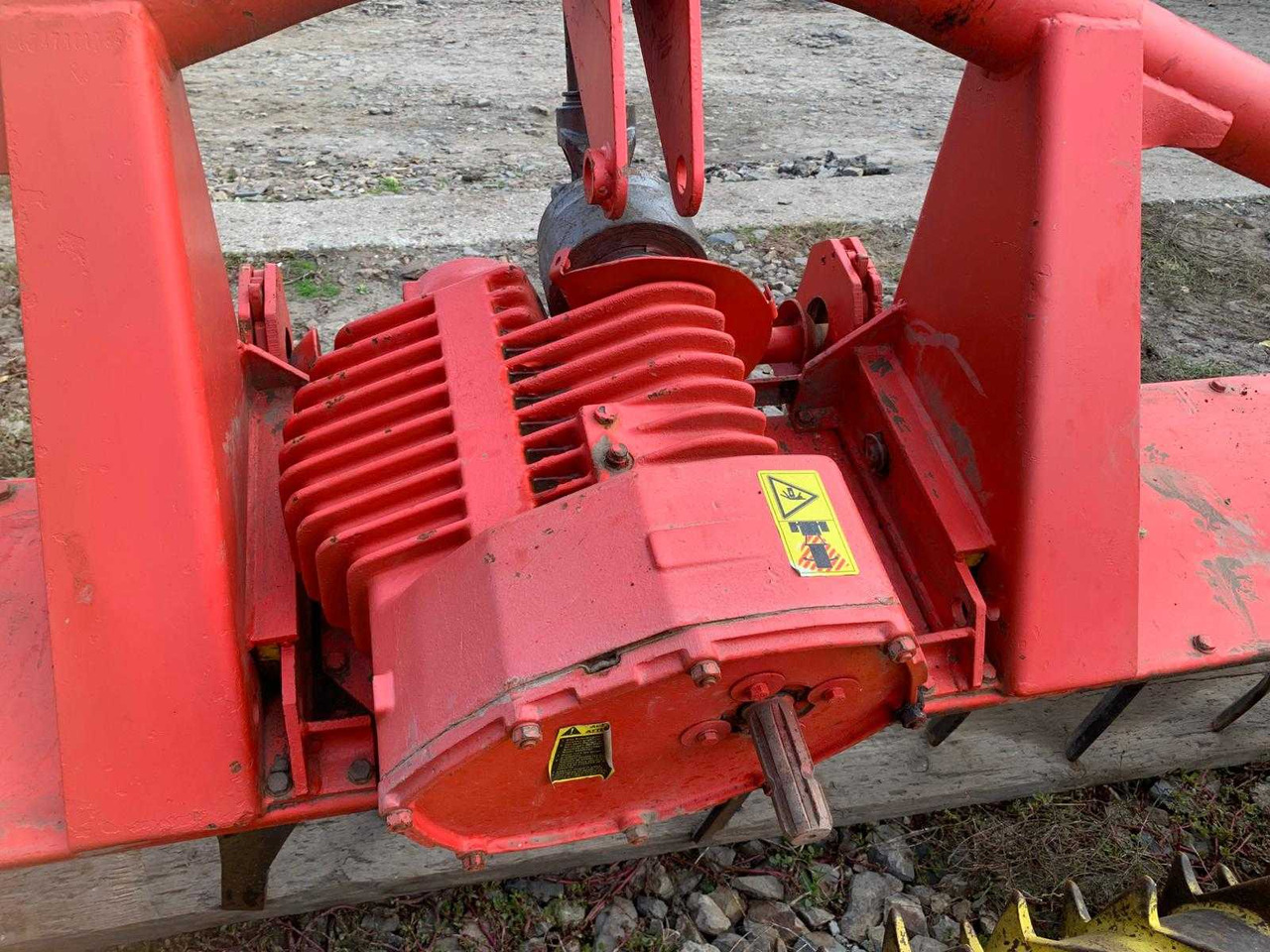 Potinger - Vertikālā augsnes frēze: foto 4 Potinger - Vertikālā augsnes frēze: foto 4