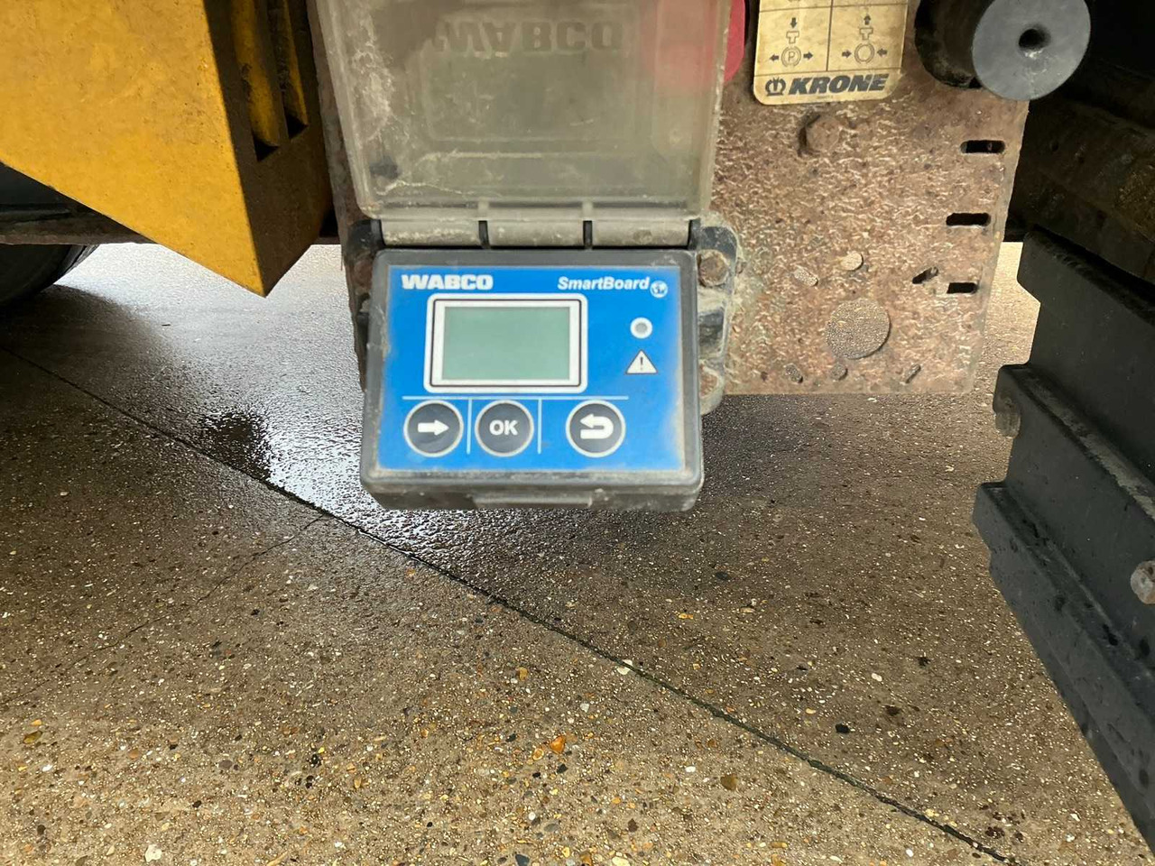 Puspiekabe 2011 KRONE SD SEMI-TRAILER: foto 11