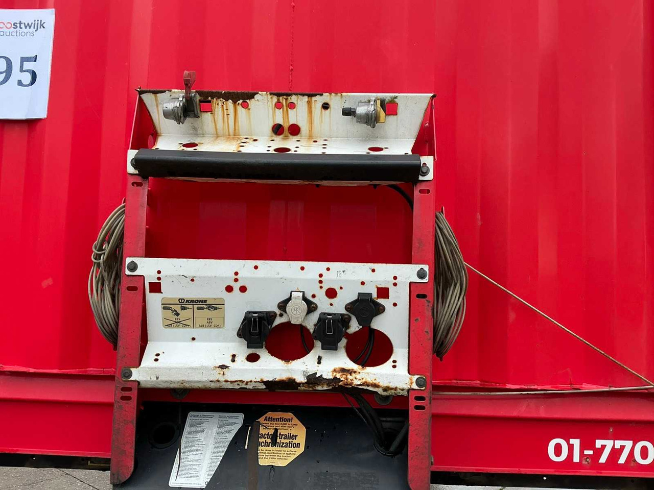 Puspiekabe 2011 KRONE SD SEMI-TRAILER: foto 18