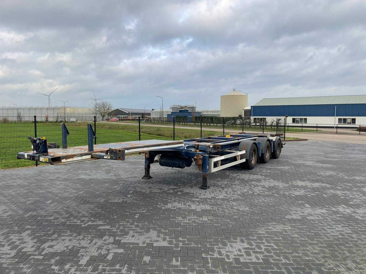 RENDERS - 2009 - ROC 16.27 CC - OK-68-XD - Puspiekabe: foto 1 RENDERS - 2009 - ROC 16.27 CC - OK-68-XD - Puspiekabe: foto 1