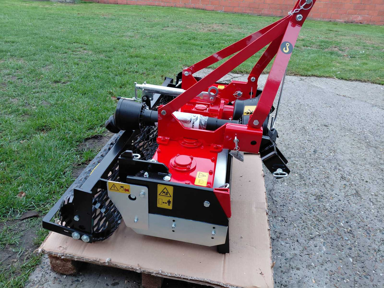 R2 MTZ120 - Vertikālā augsnes frēze: foto 4 R2 MTZ120 - Vertikālā augsnes frēze: foto 4