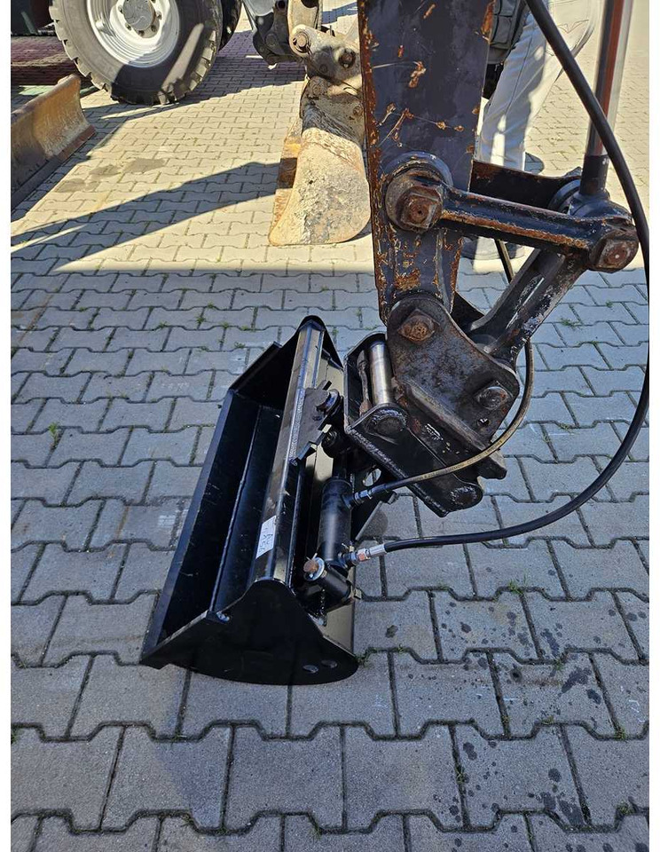 SCHAEFF - TC35 - MINI-EXCAVATOR - 2017 - Mini-ekskavators: foto 3 SCHAEFF - TC35 - MINI-EXCAVATOR - 2017 - Mini-ekskavators: foto 3