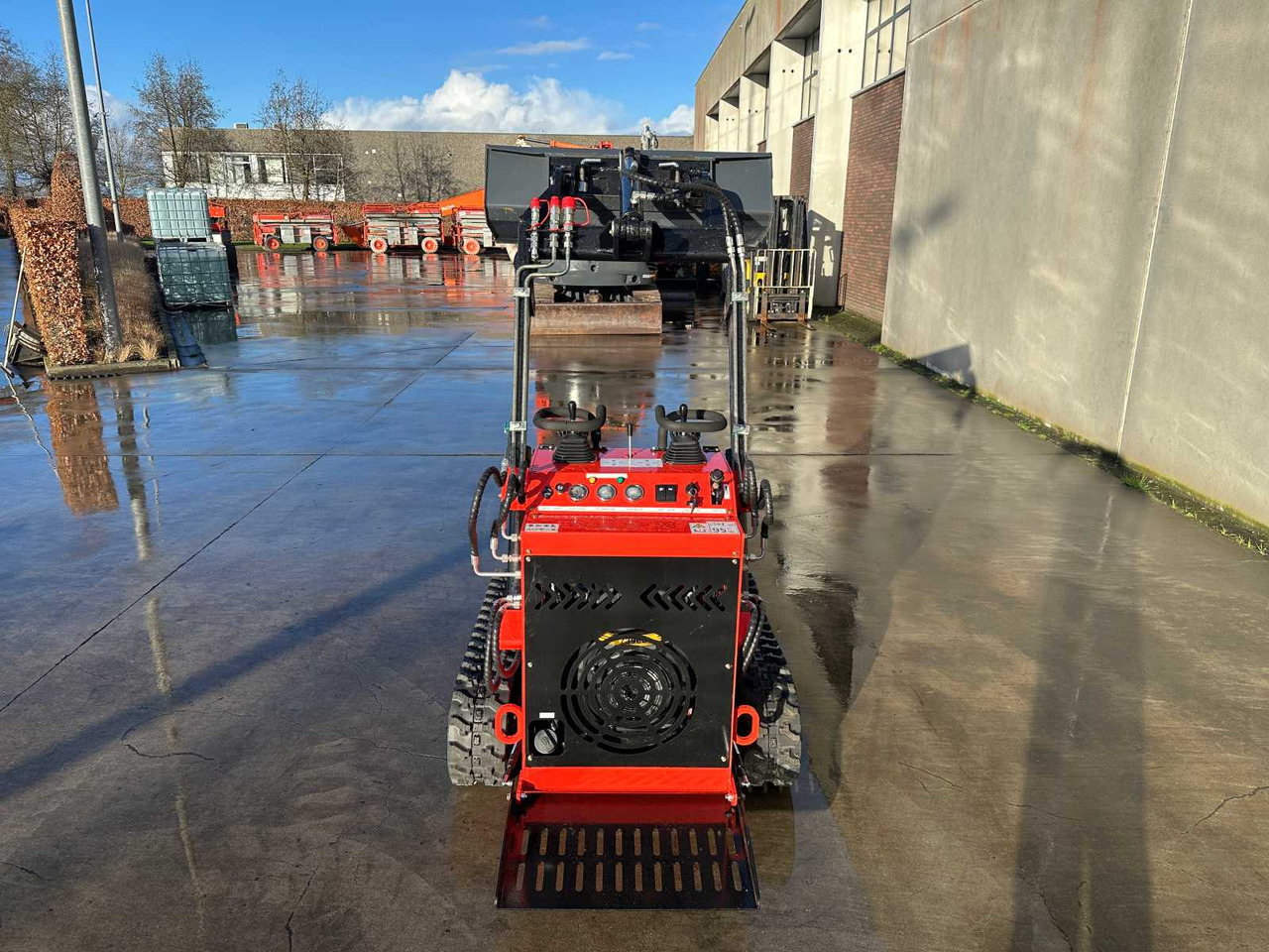 Kompaktiekrāvējs SMACH SH380: foto 27