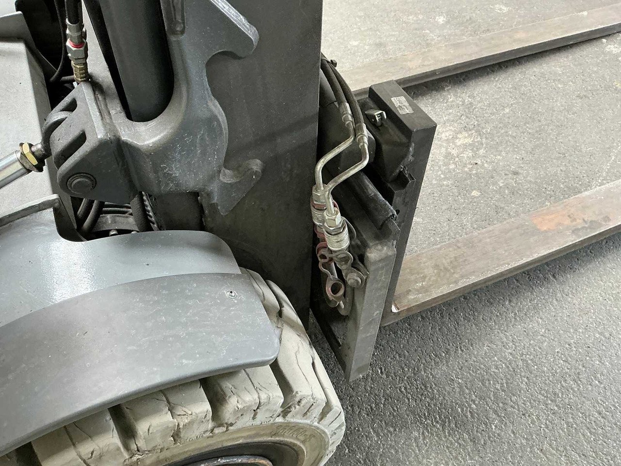 STILL - RX60-40 - FORKLIFT TRUCKS - 2012 - Autokrāvējs: foto 4 STILL - RX60-40 - FORKLIFT TRUCKS - 2012 - Autokrāvējs: foto 4