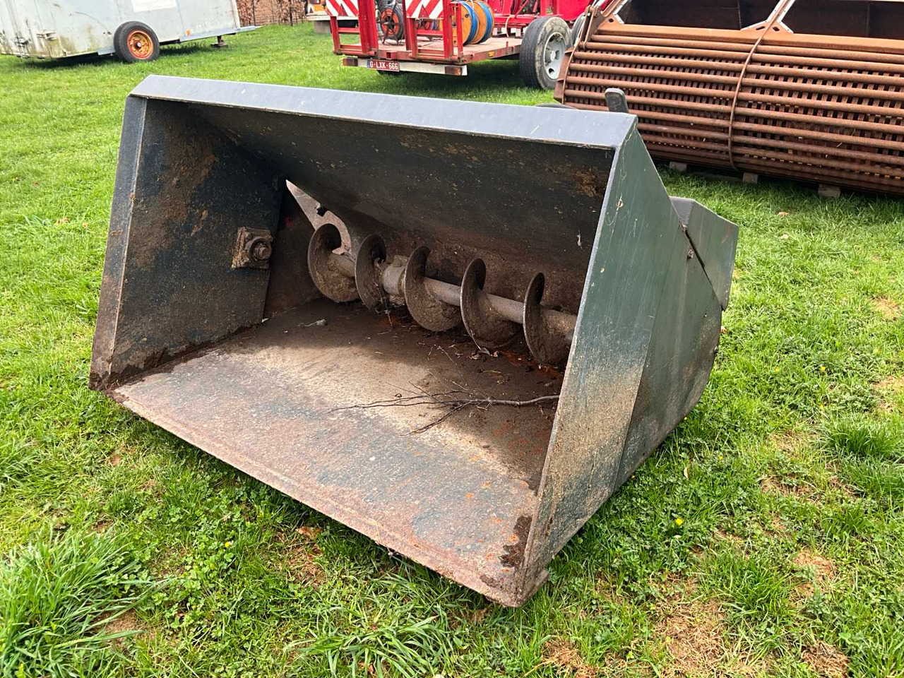 Silage extractor - Lopbarības sagatavošanas tehnika: foto 1 Silage extractor - Lopbarības sagatavošanas tehnika: foto 1