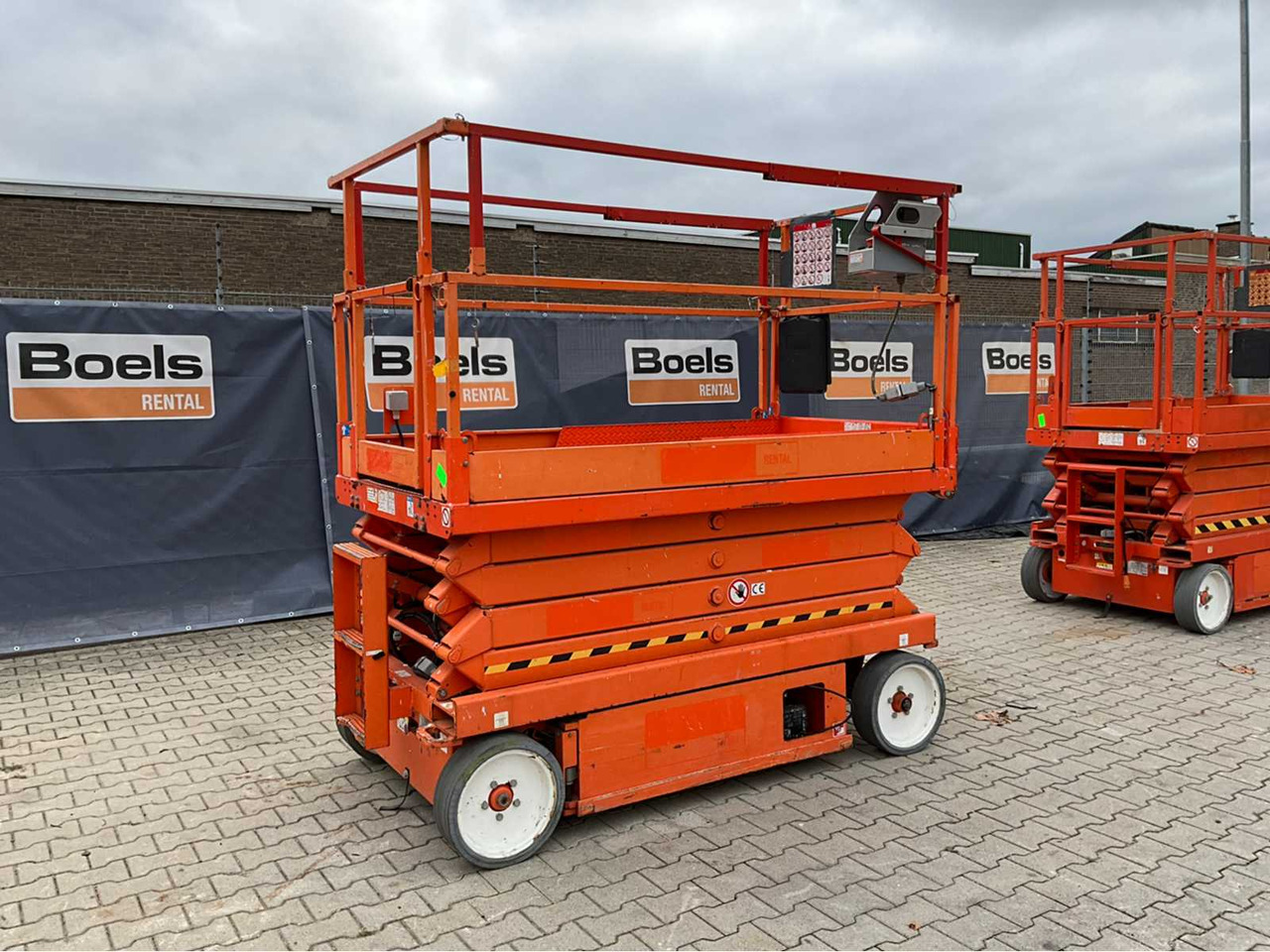 SkyJack SJ III 4626 - Pacēlājs: foto 4 SkyJack SJ III 4626 - Pacēlājs: foto 4