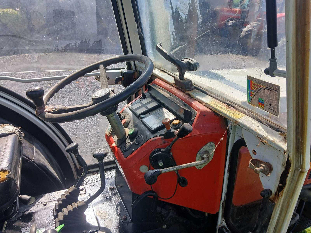 Mini traktors Steyr 8075: foto 12