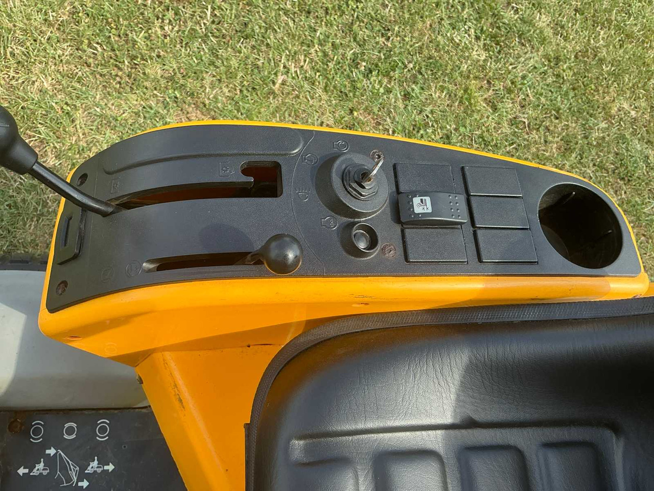 Zāles pļāvējs Stiga P901: foto 12