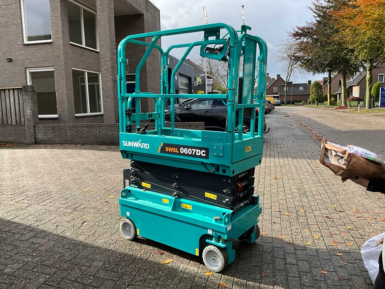 Sunward SWSL 0607 DC - Pacēlājs: foto 2 Sunward SWSL 0607 DC - Pacēlājs: foto 2