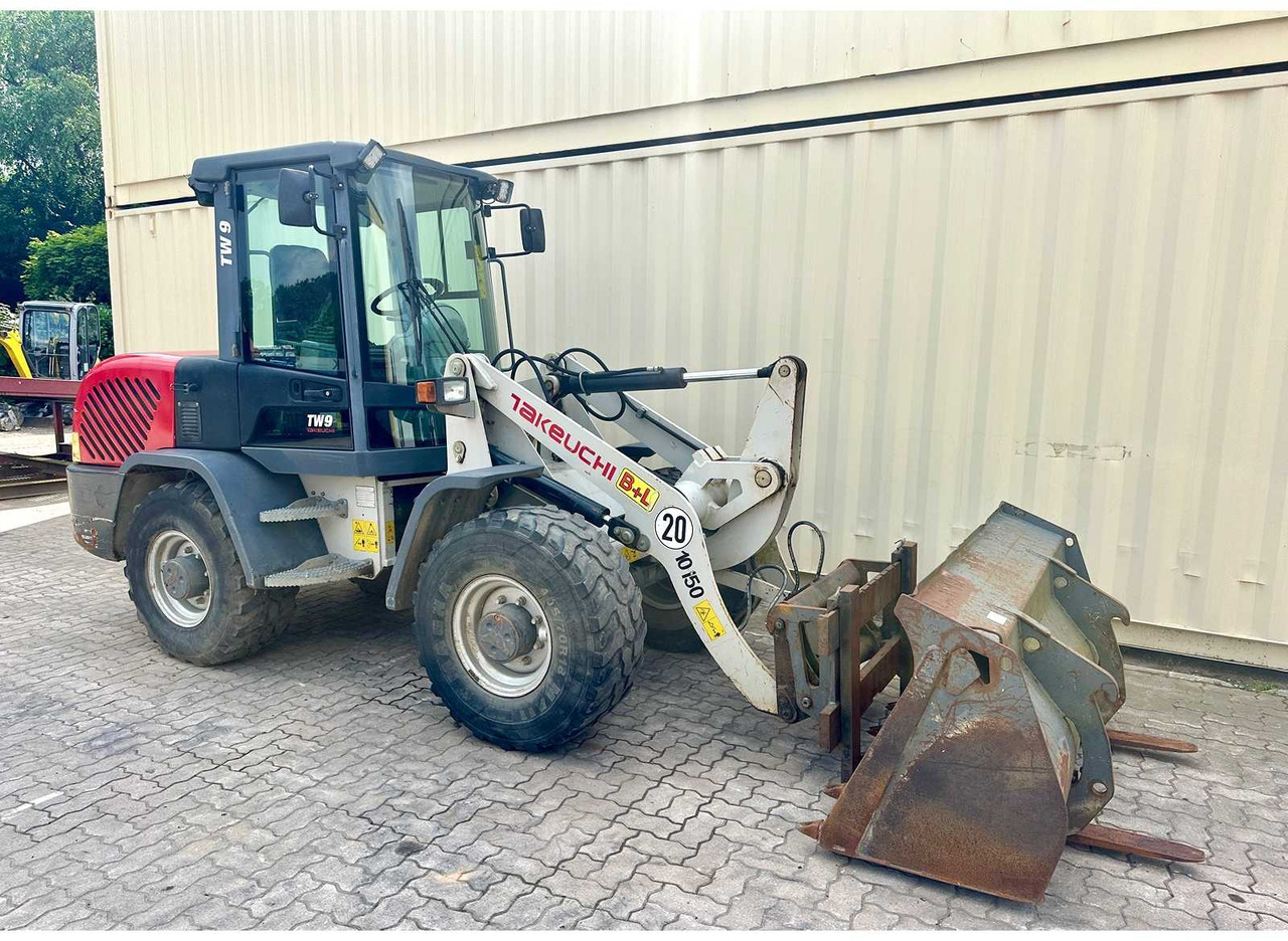 Takeuchi TW9 - Riteņu iekrāvējs: foto 2 Takeuchi TW9 - Riteņu iekrāvējs: foto 2