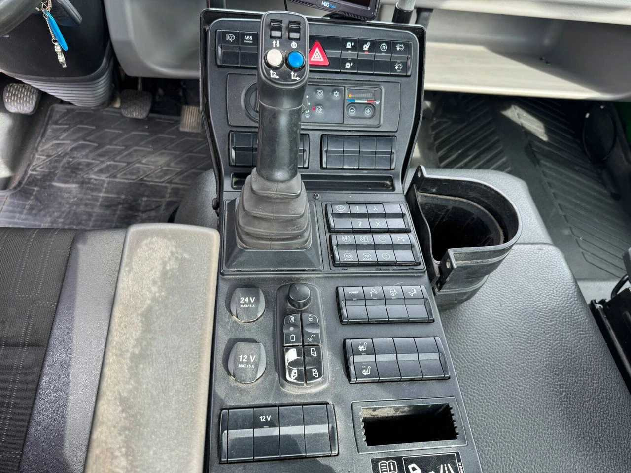 Mini pašizgāzējs UNIMOG - 2018 - U430 - DUMPER: foto 14 Mini pašizgāzējs UNIMOG - 2018 - U430 - DUMPER: foto 14