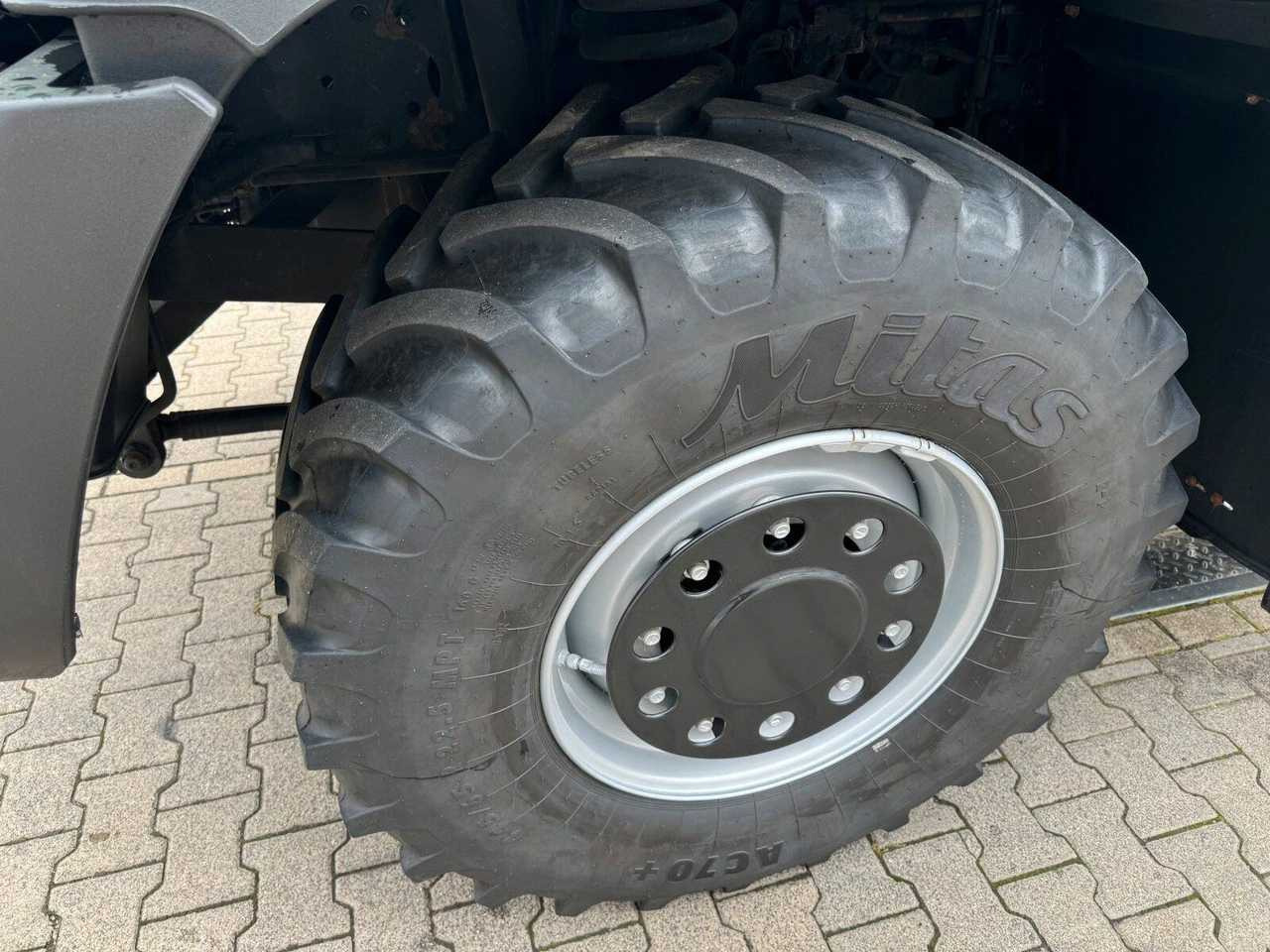 Mini pašizgāzējs UNIMOG - 2018 - U430 - DUMPER: foto 12 Mini pašizgāzējs UNIMOG - 2018 - U430 - DUMPER: foto 12