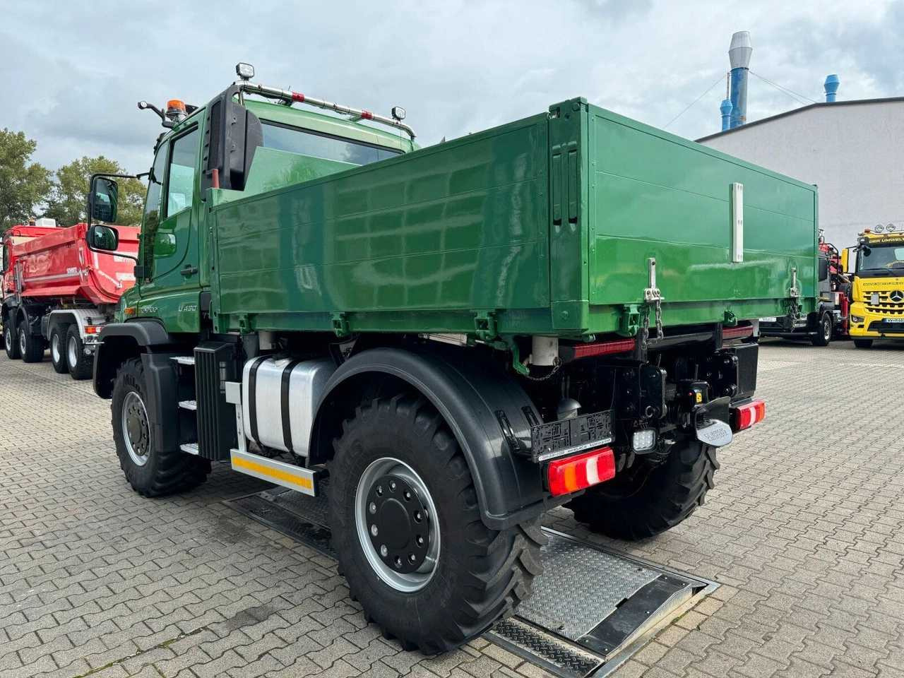 Mini pašizgāzējs UNIMOG - 2018 - U430 - DUMPER: foto 7 Mini pašizgāzējs UNIMOG - 2018 - U430 - DUMPER: foto 7