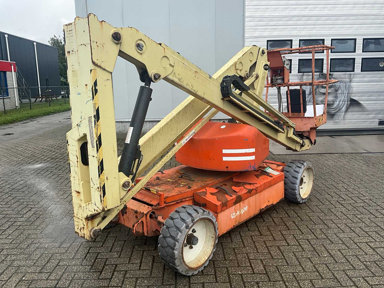 "Upright" "UPRIGHT" - AB38N - ARTICULATED TELESCOPIC BOOM LIFT - 2007 - Pacēlājs: foto 1 "Upright" "UPRIGHT" - AB38N - ARTICULATED TELESCOPIC BOOM LIFT - 2007 - Pacēlājs: foto 1