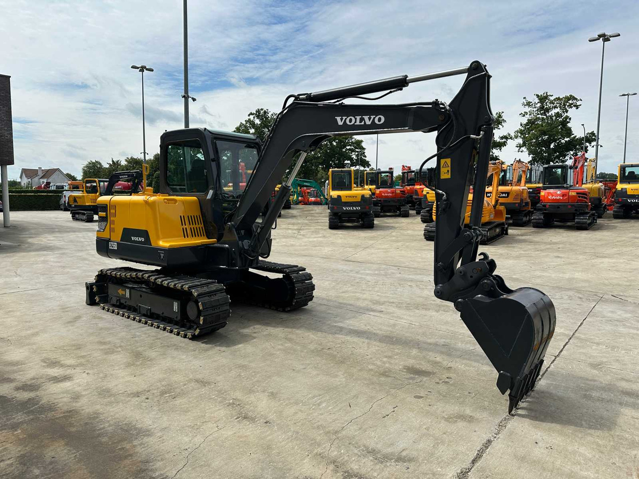 Volvo EC55D - Kāpurķēžu ekskavators: foto 3 Volvo EC55D - Kāpurķēžu ekskavators: foto 3