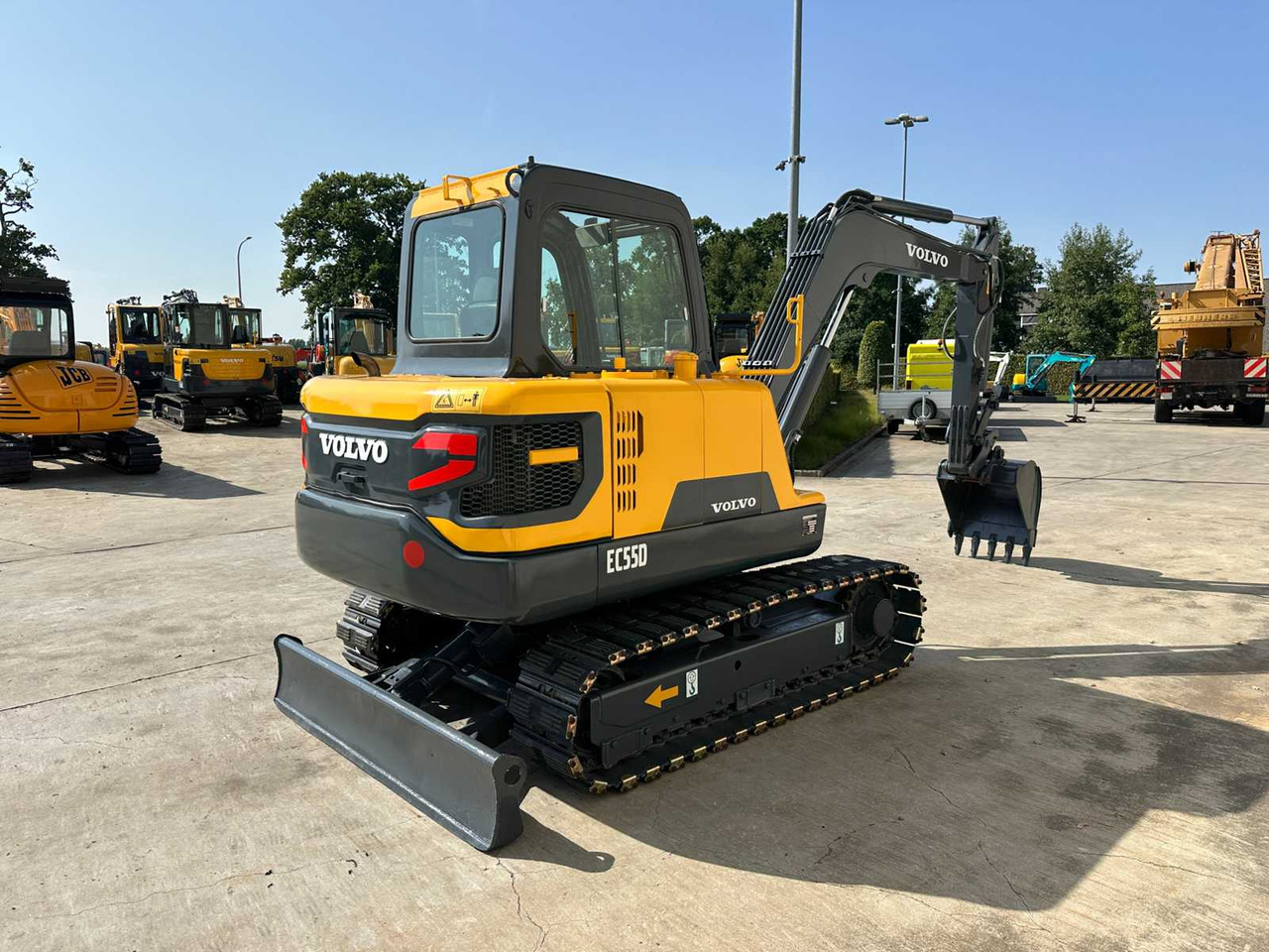 Volvo EC55D - Kāpurķēžu ekskavators: foto 4 Volvo EC55D - Kāpurķēžu ekskavators: foto 4