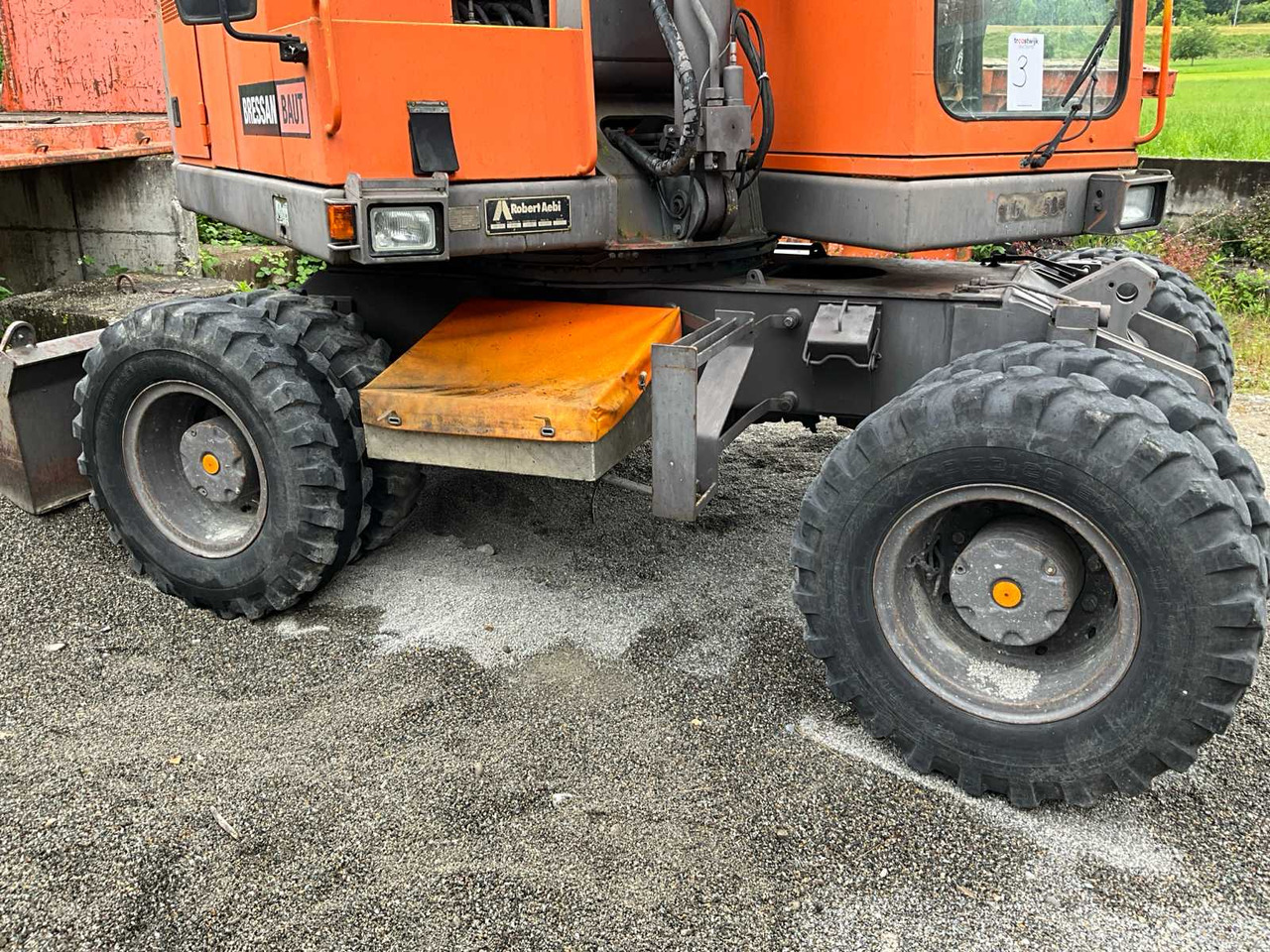 Volvo EW 150 C - Riteņu ekskavators: foto 3 Volvo EW 150 C - Riteņu ekskavators: foto 3