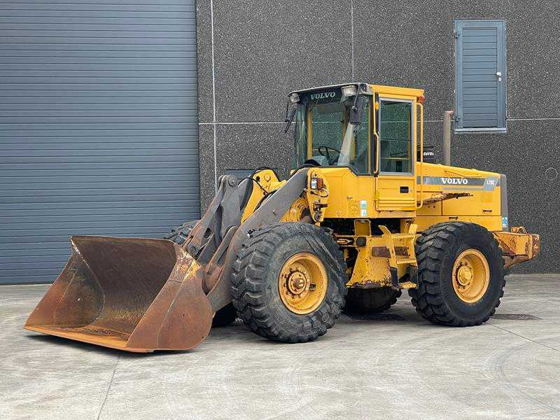 Volvo L70C - Kompaktiekrāvējs: foto 1 Volvo L70C - Kompaktiekrāvējs: foto 1