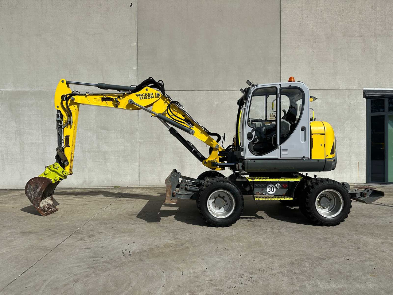 Riteņu ekskavators Wacker Neuson WACKER NEUSON - 2019 - EW100 - WHEELED EXCAVATOR: foto 7 Riteņu ekskavators Wacker Neuson WACKER NEUSON - 2019 - EW100 - WHEELED EXCAVATOR: foto 7