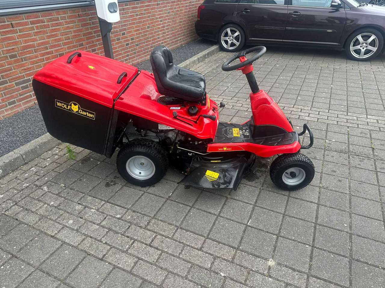 Wolf-Garten Pro scooter - Zāles pļāvējs: foto 4 Wolf-Garten Pro scooter - Zāles pļāvējs: foto 4