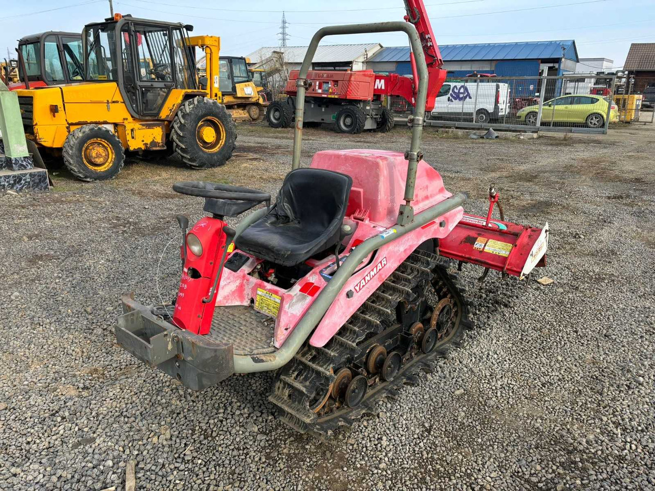 YANMAR TRACKED TRACTOR - Kāpurķēžu traktors: foto 2 YANMAR TRACKED TRACTOR - Kāpurķēžu traktors: foto 2