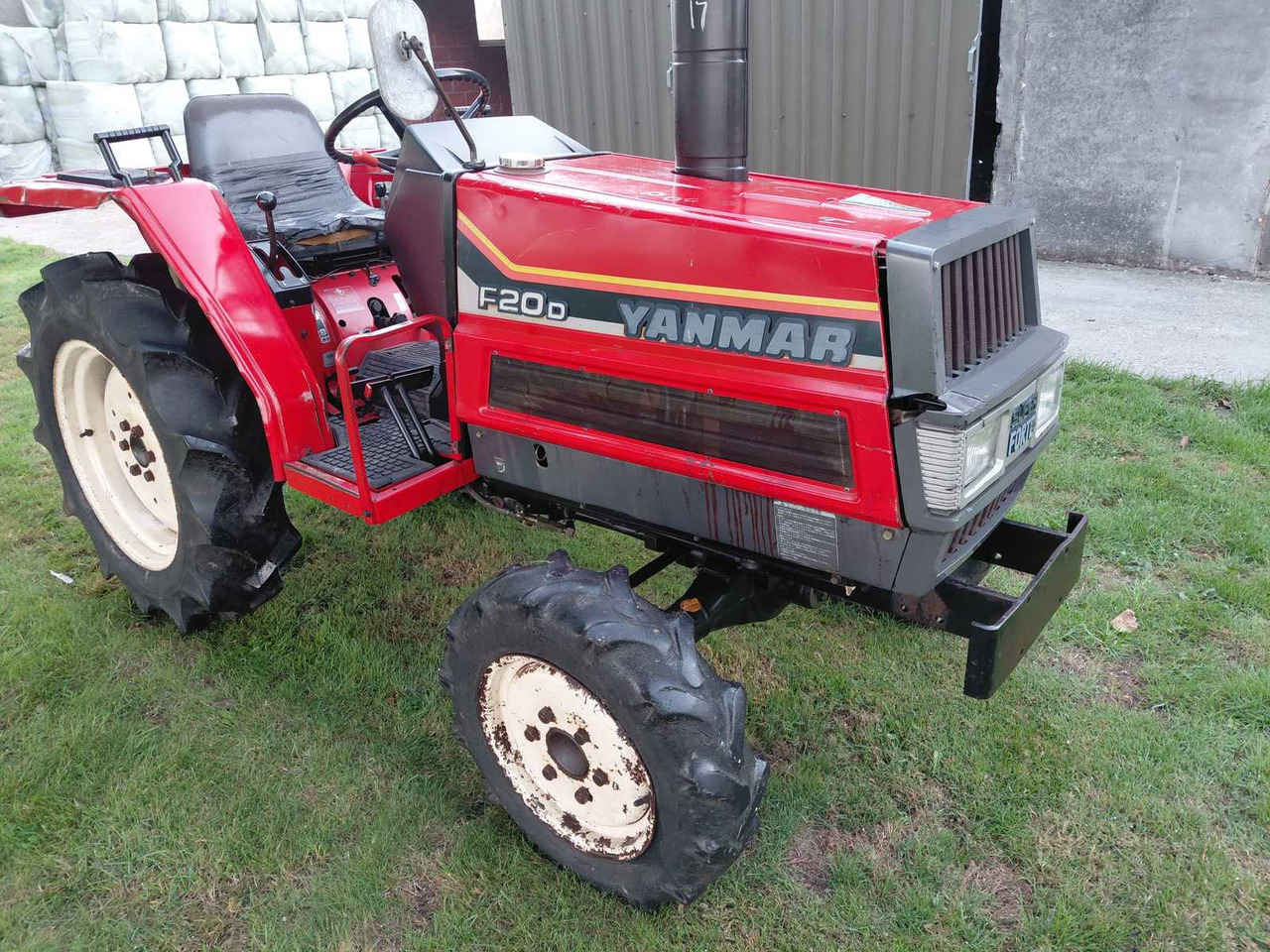 Yanmar F20 - Mini traktors: foto 2 Yanmar F20 - Mini traktors: foto 2