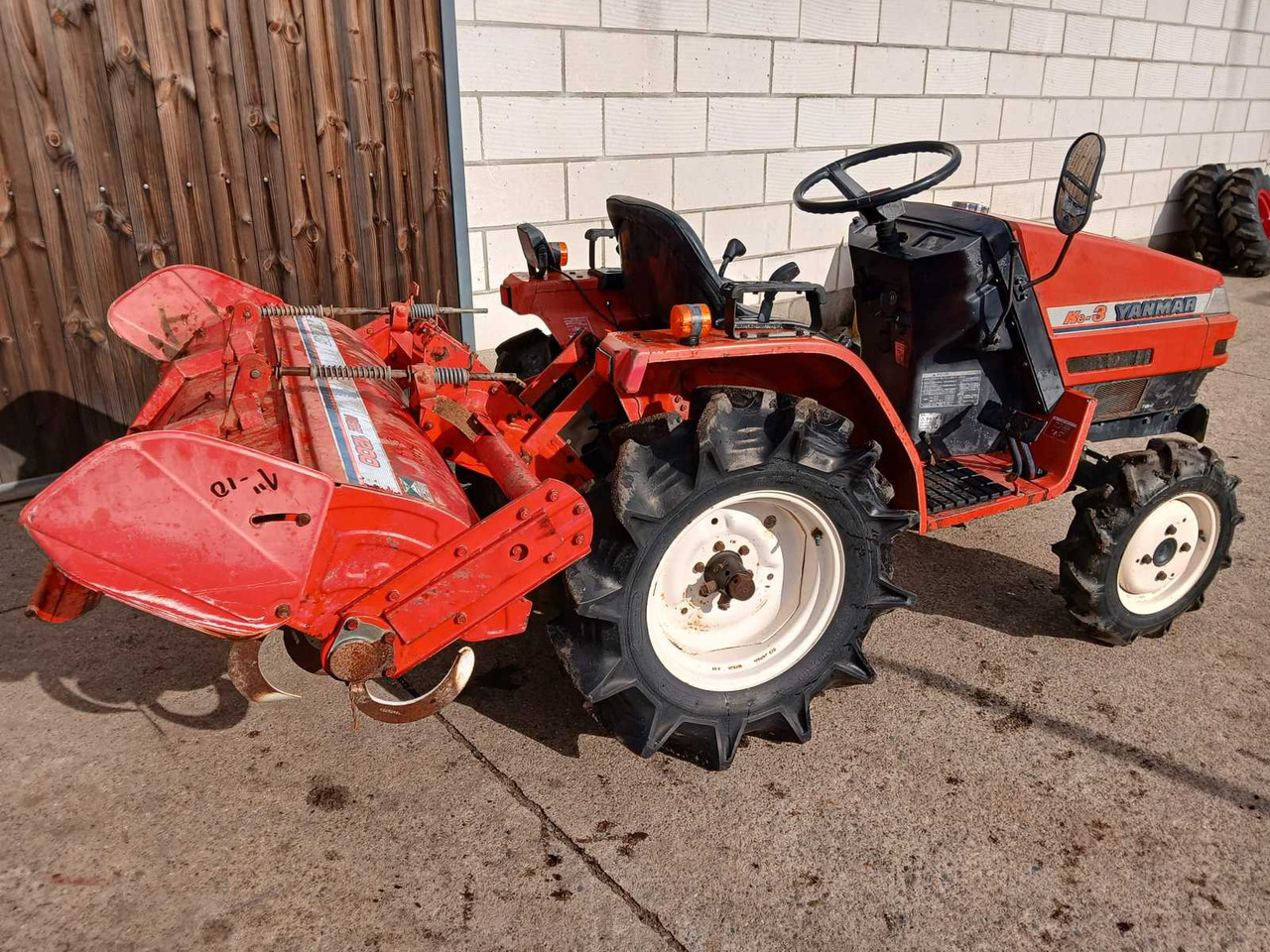 Yanmar Ke-3 - Mini traktors: foto 2 Yanmar Ke-3 - Mini traktors: foto 2