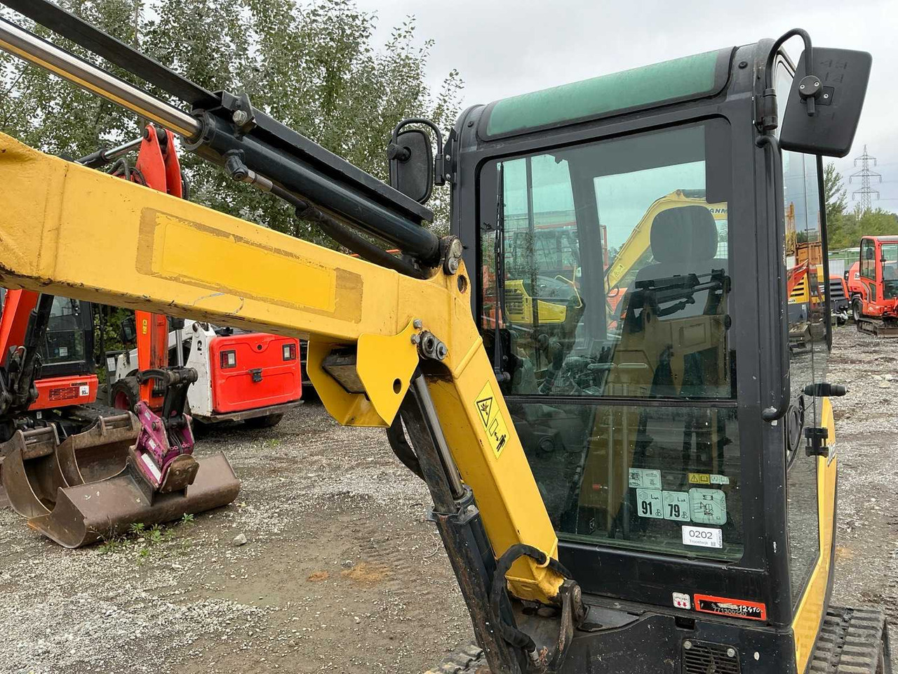 Kāpurķēžu ekskavators Yanmar SV18: foto 20